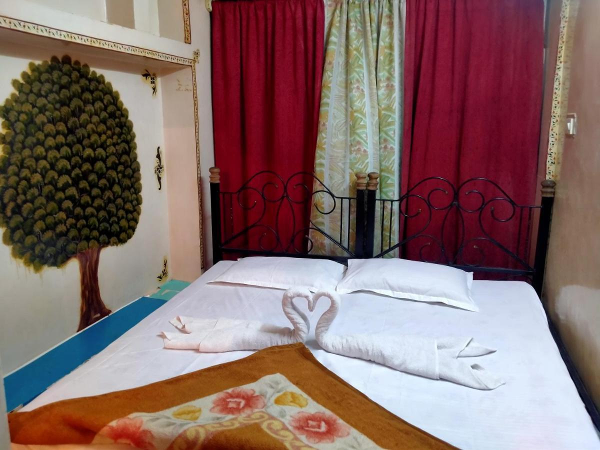 Golden Dreams Guest House Jodhpur  Bagian luar foto
