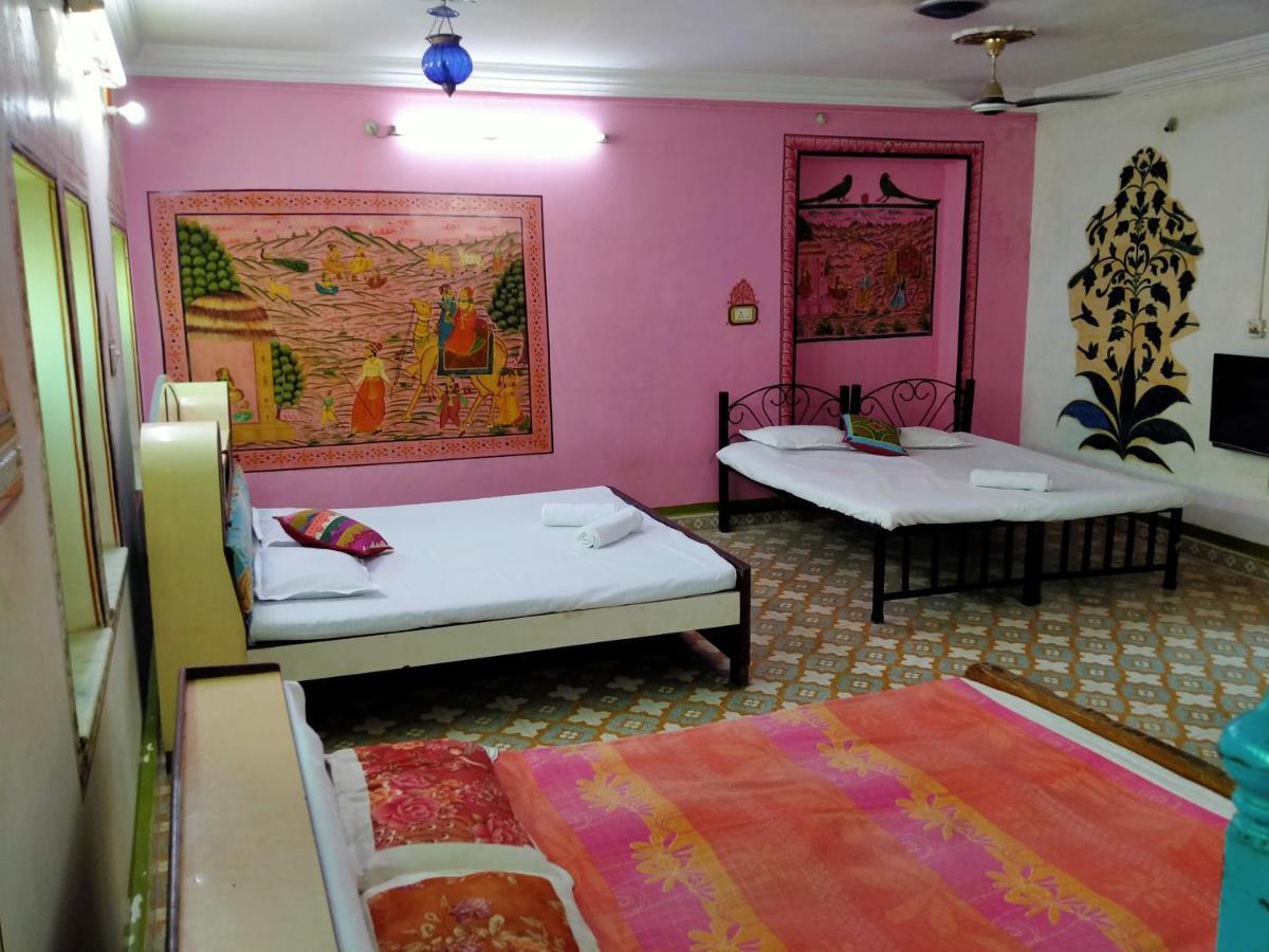 Golden Dreams Guest House Jodhpur  Bagian luar foto